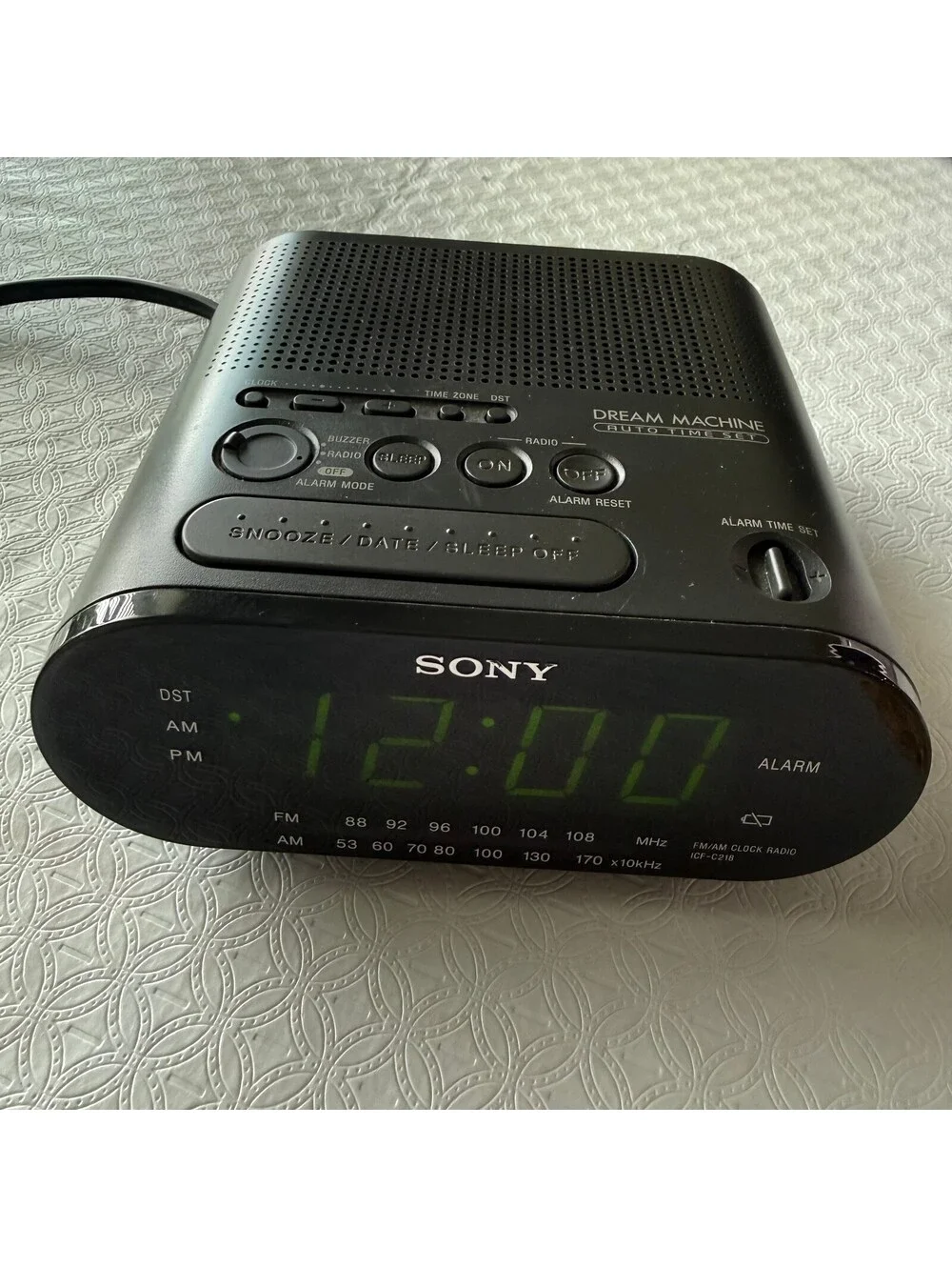 Sony Dream Machine FM/AM Clock Radio Model ICF-C218